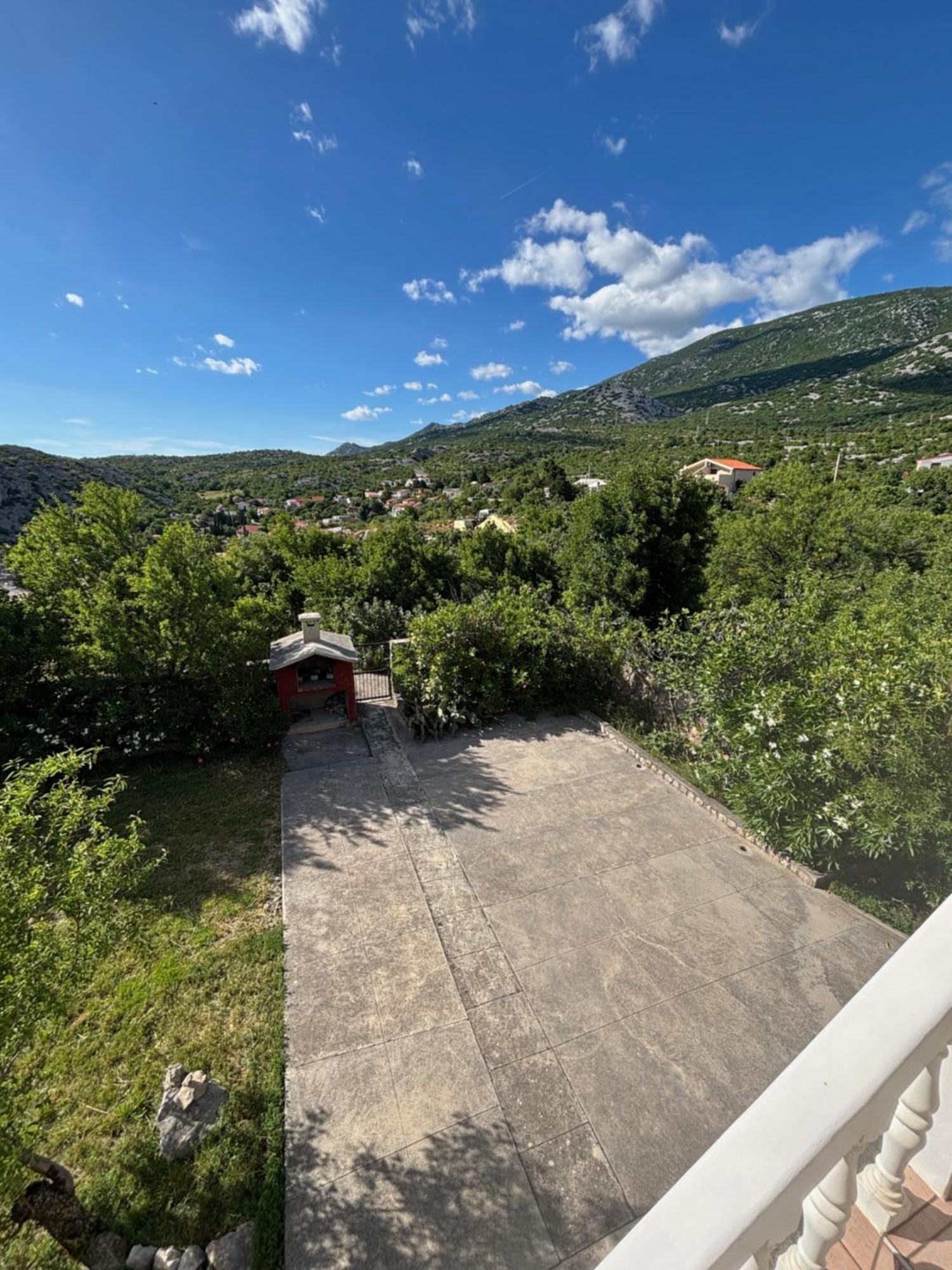Villa Alexa Cesarica Buitenkant foto